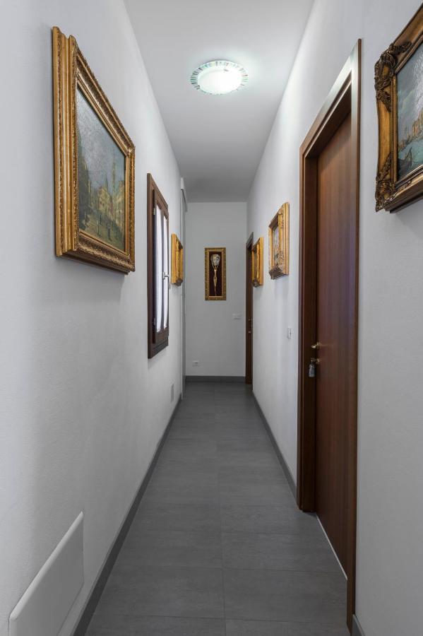 Pensión Ca' Degli Specchieri