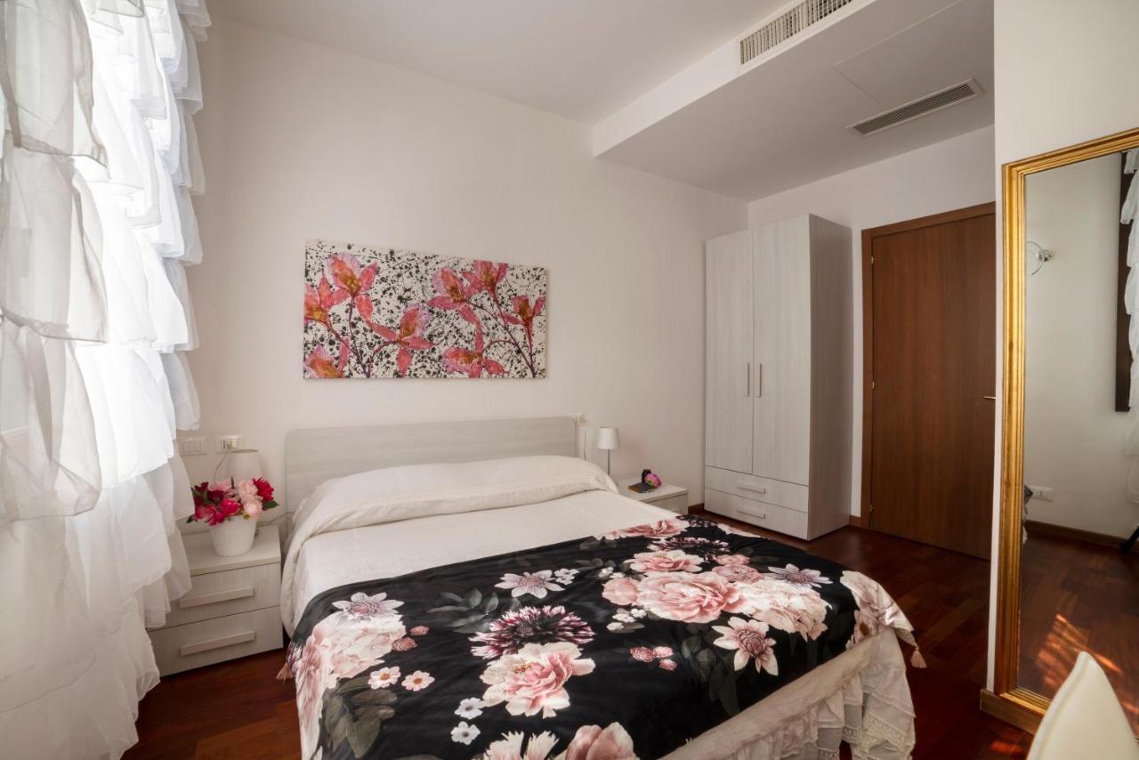 Ca' Degli Specchieri Guest house Venice